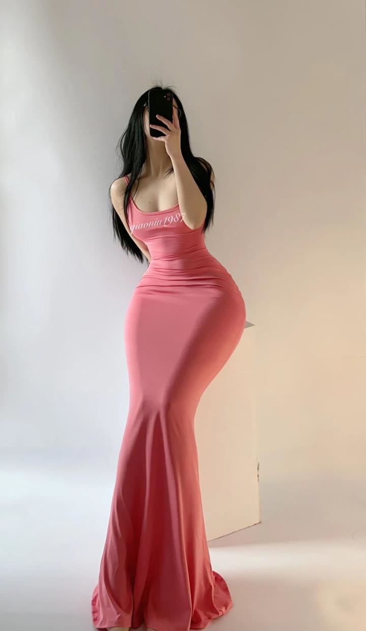 俏妞qiaoniuTT - 微密圈会员订阅系列套图&视频预览图