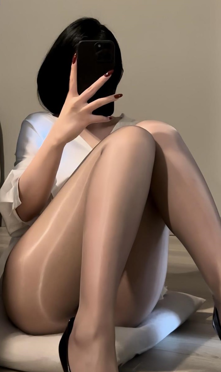 保守的二舅妈 - 微密圈套图&视频预览图