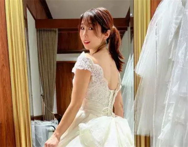 筱田步美(筱田あゆみ)是谁 筱田步美亚个人资料预览图