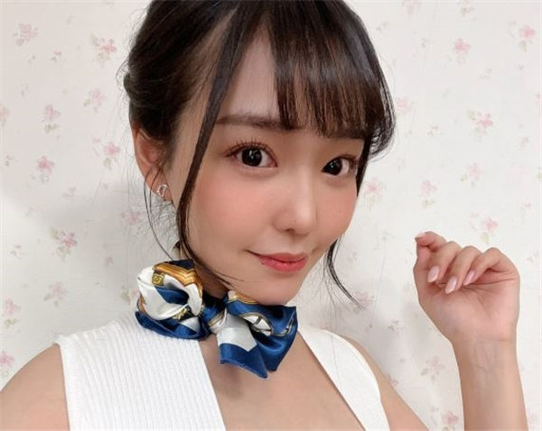 恋渕桃菜(恋渕ももな)是谁 恋渕桃菜亚个人资料预览图