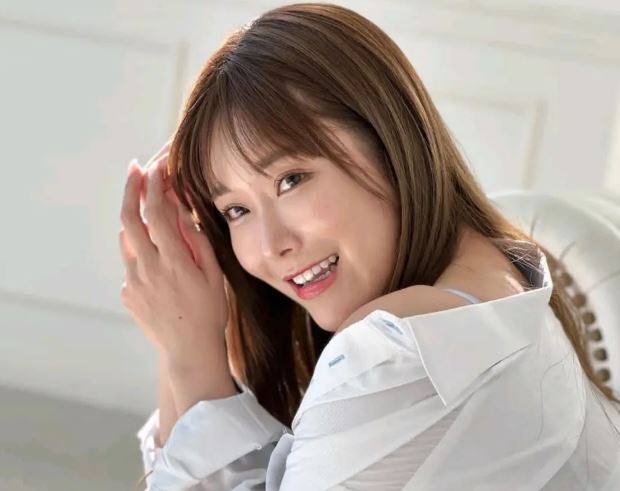 绘丽奈(素海霖)是谁 绘丽奈个人资料预览图