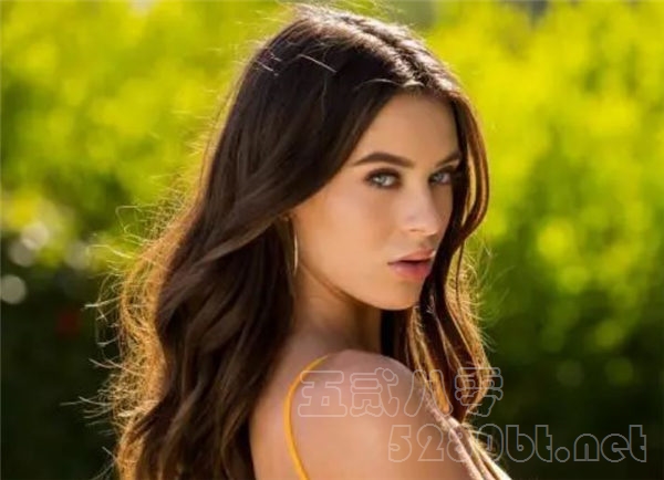 Lana Rhoades是谁 比起Lena Anderson丝毫不逊色预览图