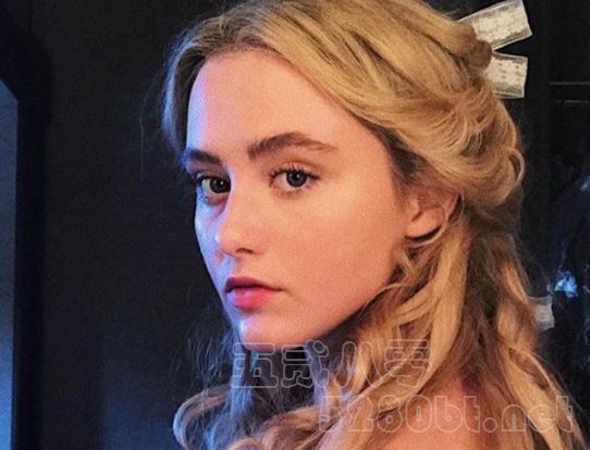 Kathryn Love Newton(凯瑟琳·纽顿)是谁 高尔夫打的不错预览图