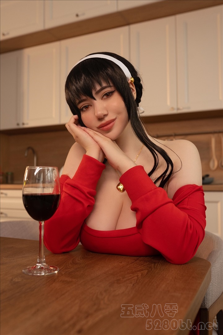 俄罗斯美女#Alina Becker – NO.029 Yor Forger Red Sweater[63P-60.5M]推荐预览图