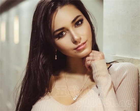 Helga Lovekaty(海嘉·拉芙凯蒂)是谁 Helga Lovekaty个人资料预览图