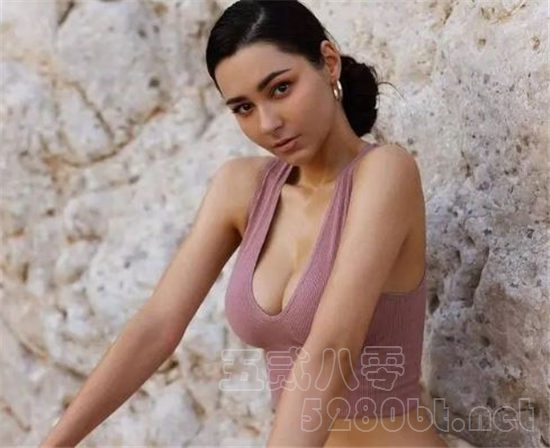 Helga Lovekaty(海嘉·拉芙凯蒂)是谁 Helga Lovekaty个人资料预览图