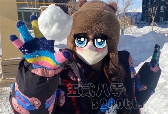 抖音可爱屁露脸长啥样 可爱搞怪是她的风格预览图