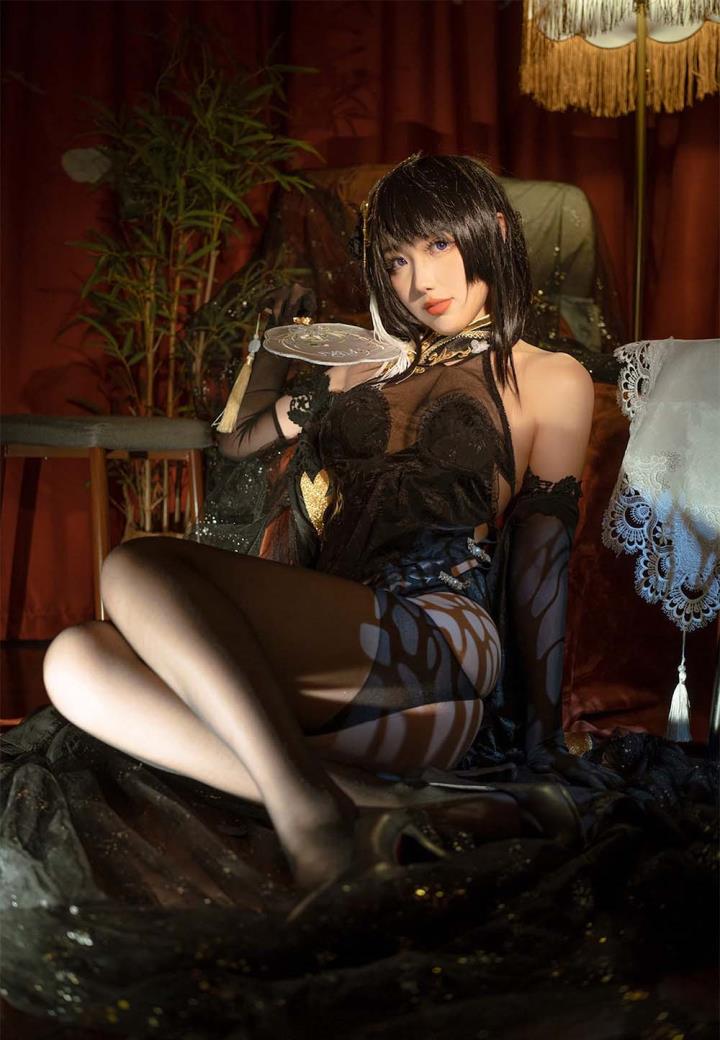 网络博主@刺青poi 碧蓝航线 镇海[36P+3V／387MB]推荐预览图