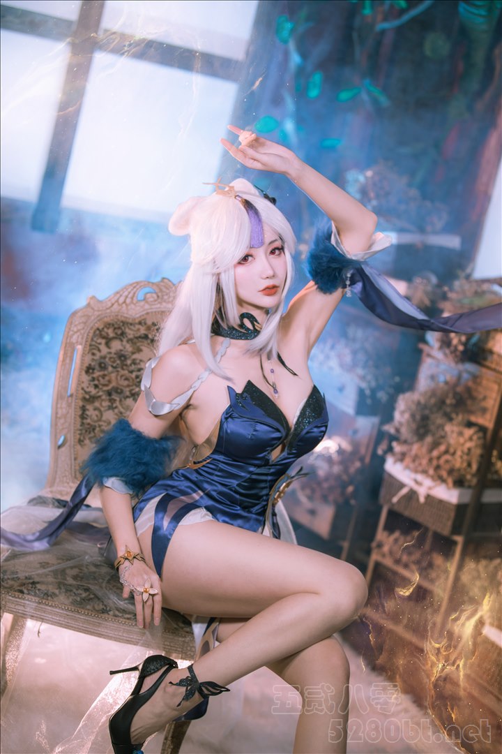 养眼美女cos@如月灰 宁光兰的晚礼服 [11P-81MB]推荐预览图