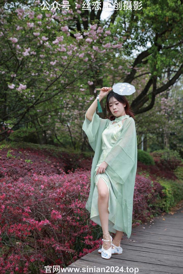 丝恋摄影 VOL.040 小梦-古装汉服  白色绣花鞋 超薄肉丝 金色脚链[276P+1V／5.51GB]推荐预览图