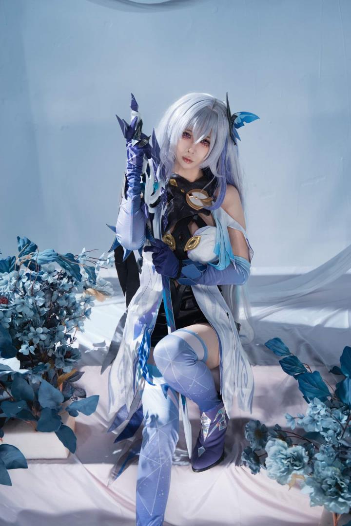 俏皮灵动少女@上杉绘梨落 原神 丝柯克[118P／638MB]推荐预览图